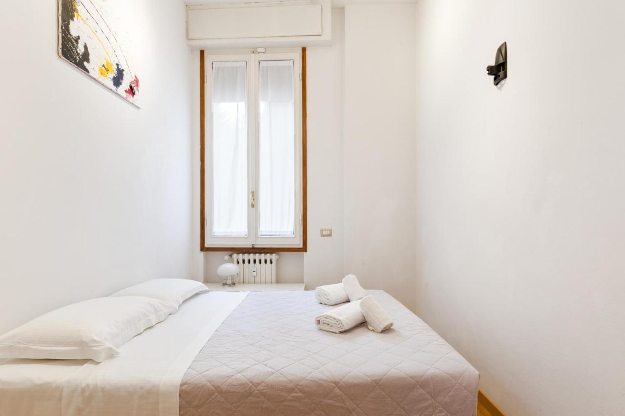 Piazza Oberdan Patio Apartment フィレンツェ エクステリア 写真